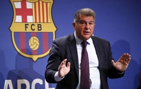 باشگاه بارسلونا به فساد مالی متهم شد