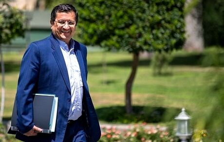 رئیس کل بانک مرکزی :اعمال ۳ تغییر مهم در طرح بانکداری جمهوری اسلامی به درخواست همتی