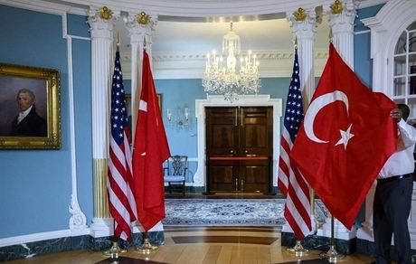  ترکیه همچنان در انتظار سیگنال مثبت آمریکا؛ همکاری واشنگتن با کردهای سوری تداوم می‌یابد؟