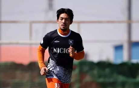 بازیکن مس رفسنجان، تنها بازیکن خارجی مانده لیگ برتر فوتبال در ایران / لی کجاست؟