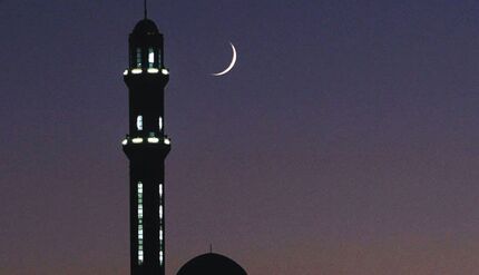 عراق یکشنبه، عربستان و قطر امروز شنبه اولین روز ماه رمضان اعلام کردند