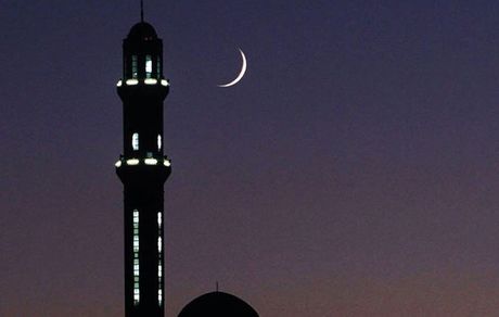 عراق یکشنبه، عربستان و قطر امروز شنبه اولین روز ماه رمضان اعلام کردند