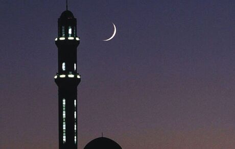 عراق یکشنبه، عربستان و قطر امروز شنبه اولین روز ماه رمضان اعلام کردند