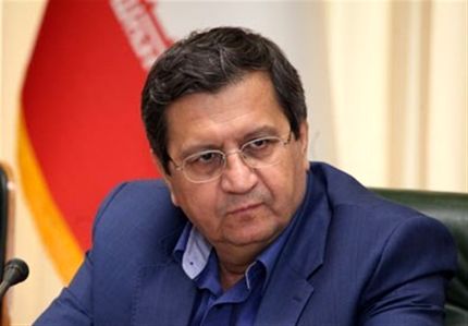 همتی از توافق با عراق برای آزاد کردن منابع مالی ایران خبر داد