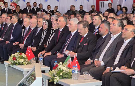 آزاد شدن واردات موبایل و لوازم جانبی از گمرکات بازرگان و ارومیه