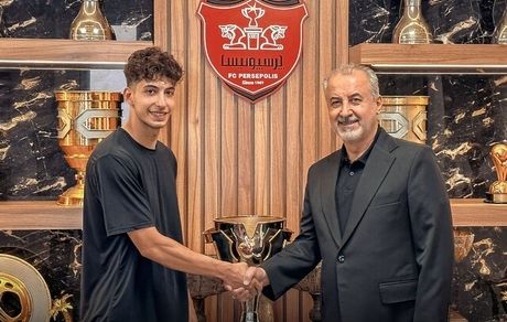 پرسپولیس از لیگ دسته یک بازیکن خرید