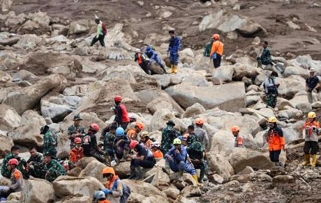 افزایش تلفات رانش زمین در اندونزی به ۴۹ نفر