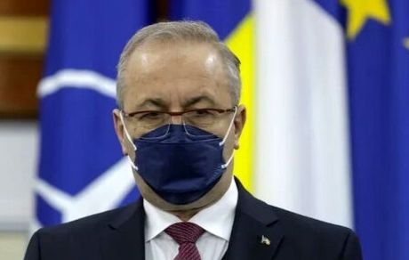 جمله «مذاکره تنها راه پایان جنگ اوکراین» کار دست وزیر دفاع رومانی داد