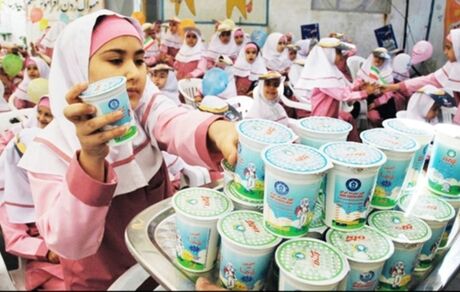 وعده توزیع سراسری شیر مدارس تا پایان آذرماه