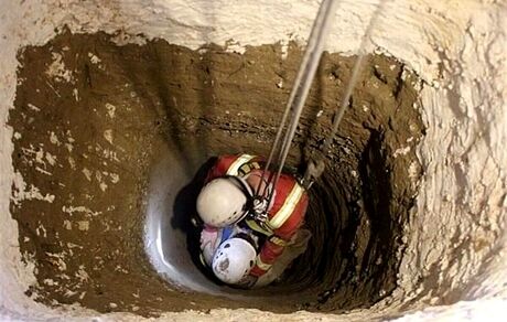 سقوط به چاه جان یک نفر را در انار گرفت