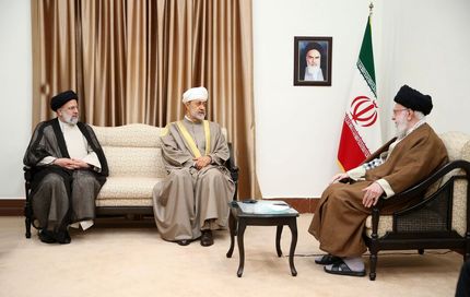 دیدار سلطان عمان با رهبر معظم انقلاب