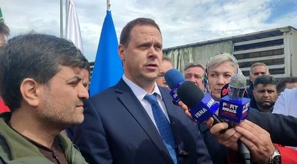 ورود محموله های بشردوستانه کشور روسیه و جمهوری داغستان به ایران