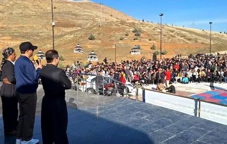 همایش بزرگ پیاده‌روی خانوادگی در سنندج برگزار شد