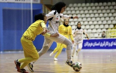 پالایش نفت آبادان قهرمان نیم فصل لیگ برتر فوتسال بانوان شد