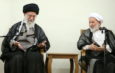 تسلیت رهبری در پی درگذشت آیت‌الله یزدی
