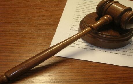 طلاب قم از زنان بازیگر شکایت کردند / دلیل: بدحجابی