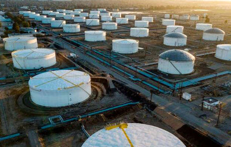 قیمت نفت پس از یک سقوط سنگین ۳ درصد جهش کرد