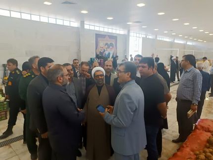 بازار میوه‌ و تره‌بار شهرستان محلات افتتاح شد