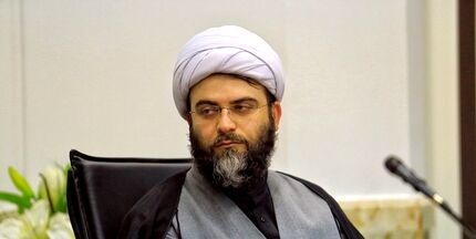 حجت الاسلام قمی: فضای مجازی رها شده است