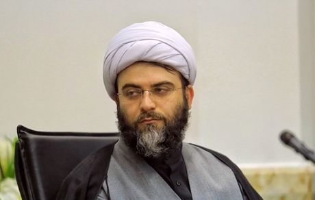 حجت الاسلام قمی: فضای مجازی رها شده است