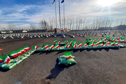 توزیع ۶۰ میلیون بسته معیشتی در کشور طی دو سال