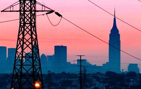 احتمال قطعی گسترده برق در آمریکا / بحران در شرکت‌های تولیدکننده