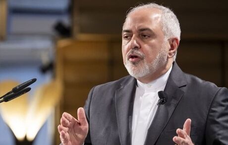 ظریف: کسانی که 4 سال در مقابل زورگویی ترامپ سر فرود آوردند، حالا حمله او به حاکمیت قانون را محکوم می کنند