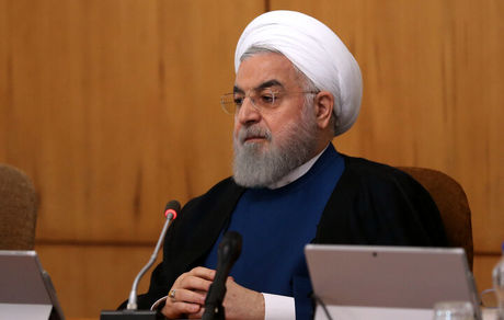روحانی: ملت ایران اجازه نداد آب به آسیاب دشمن ریخته شود