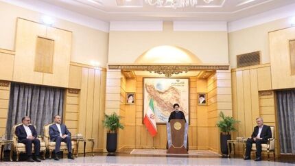 رئیسی: توافق بر سر تهاتر محصولات پتروشیمی با کالاهای اساسی از دستاوردهای مهم سفر بود