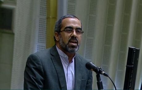 مردم ۴۰ میلیارد دلار و ارز در خانه دارند / ۳ درصد بازار ارز غیررسمی است و آن قیمت را تعیین می‌کند