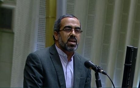 مردم ۴۰ میلیارد دلار و ارز در خانه دارند / ۳ درصد بازار ارز غیررسمی است و آن قیمت را تعیین می‌کند