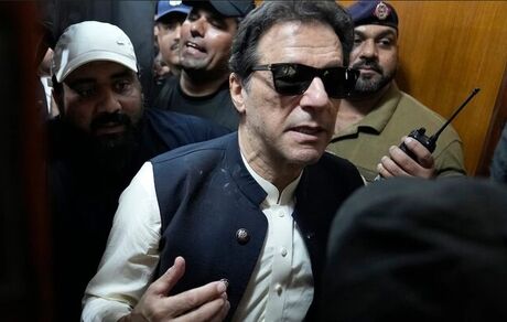 صدور حکم بازداشت عمران خان