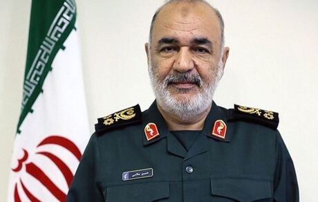 فرمانده کل سپاه: تحریمهای تسلیحاتی هیچ تأثیری در وضعیت دفاعی ما ندارد 