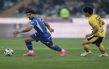 هافبک استقلال جراحی شد