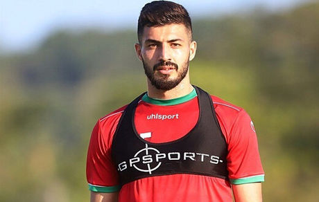 دهقانی در یک‌قدمی پرسپولیس
