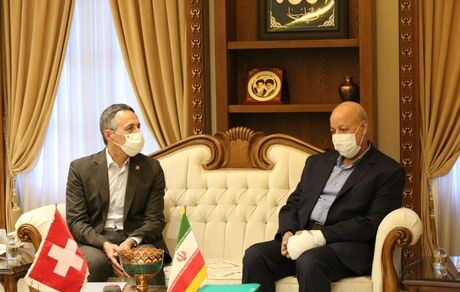 وزیر خارجه سوئیس: برای برقراری ارتباط میان ایران و آمریکا تلاش می‌کنیم