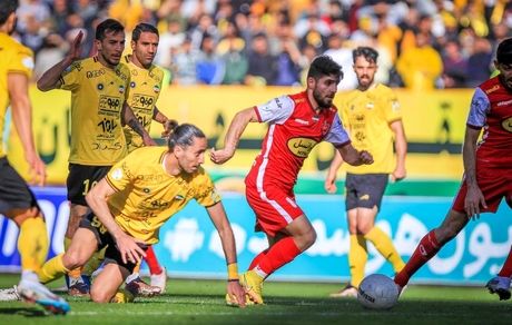 پرسپولیس در اصفهان، سپاهان را از جام حذفی حذف کرد