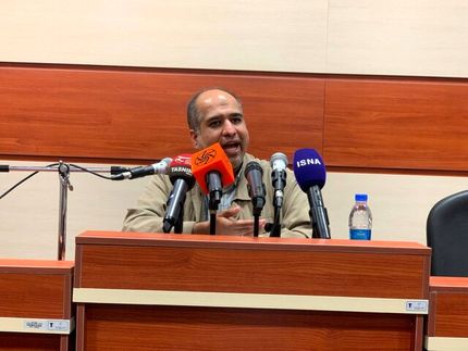 خضریان: سکوت گروه‌های مرجع اجتماعی منجر به متلاطم‌تر شدن جامعه می‌شود