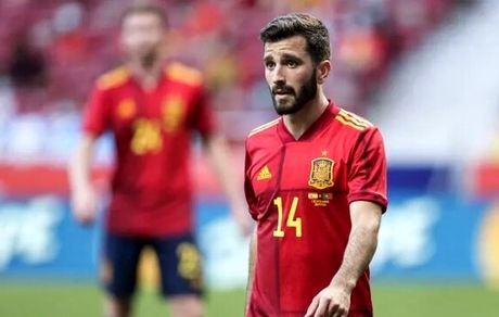 یک مصدوم دیگر در راه جام جهانی / مدافع اسپانیا به قطر نرسید