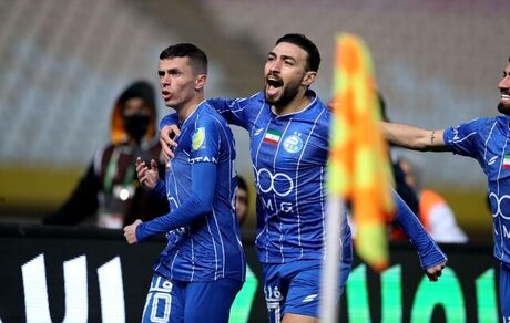 بازیکنان خارجی استقلال به ایران برنگشتند