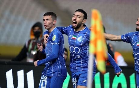 بازیکنان خارجی استقلال به ایران برنگشتند