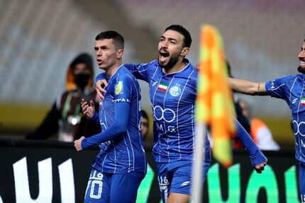 بازیکنان خارجی استقلال به ایران برنگشتند