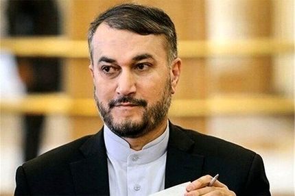 وزیر امور خارجه به عراق رفت