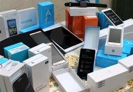 کاهش واردات تلفن همراه به کشور