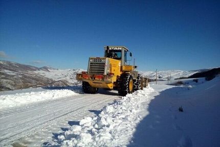 بارش برف در ۳۰ روستای بخش لاریجان در آمل