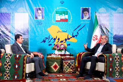 رئیس جمهور: کسانی که جنگ را اداره کردند، برای حضور در جبهه پول نگرفتند / باید ایمانی داشت که انسان به خاطر آن از نام و نان خود بگذرد