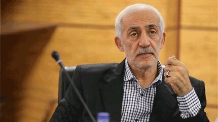 حمله محمد دادکان به تاج و وزارت ورزش 