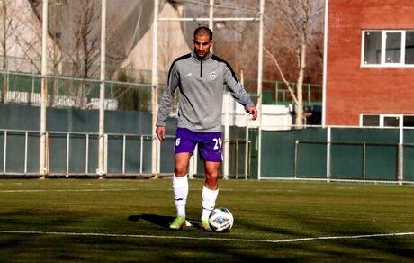 پرسپولیس به دنبال جذب شهاب زاهدی