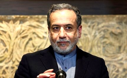 عراقچی: محل مذاکرات ایران و آمریکا توسط عمان انتخاب می‌شود