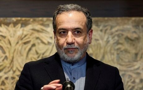 عراقچی: محل مذاکرات ایران و آمریکا توسط عمان انتخاب می‌شود